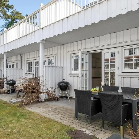 Front In Nykobing Sj * Rørvig