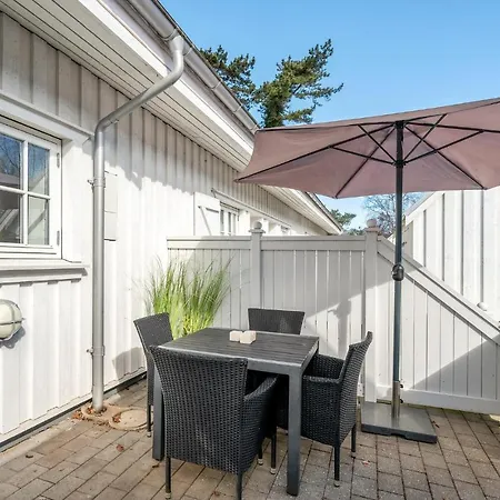 Front In Nykobing Sj