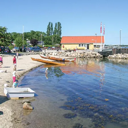 Front In Nykobing Sj